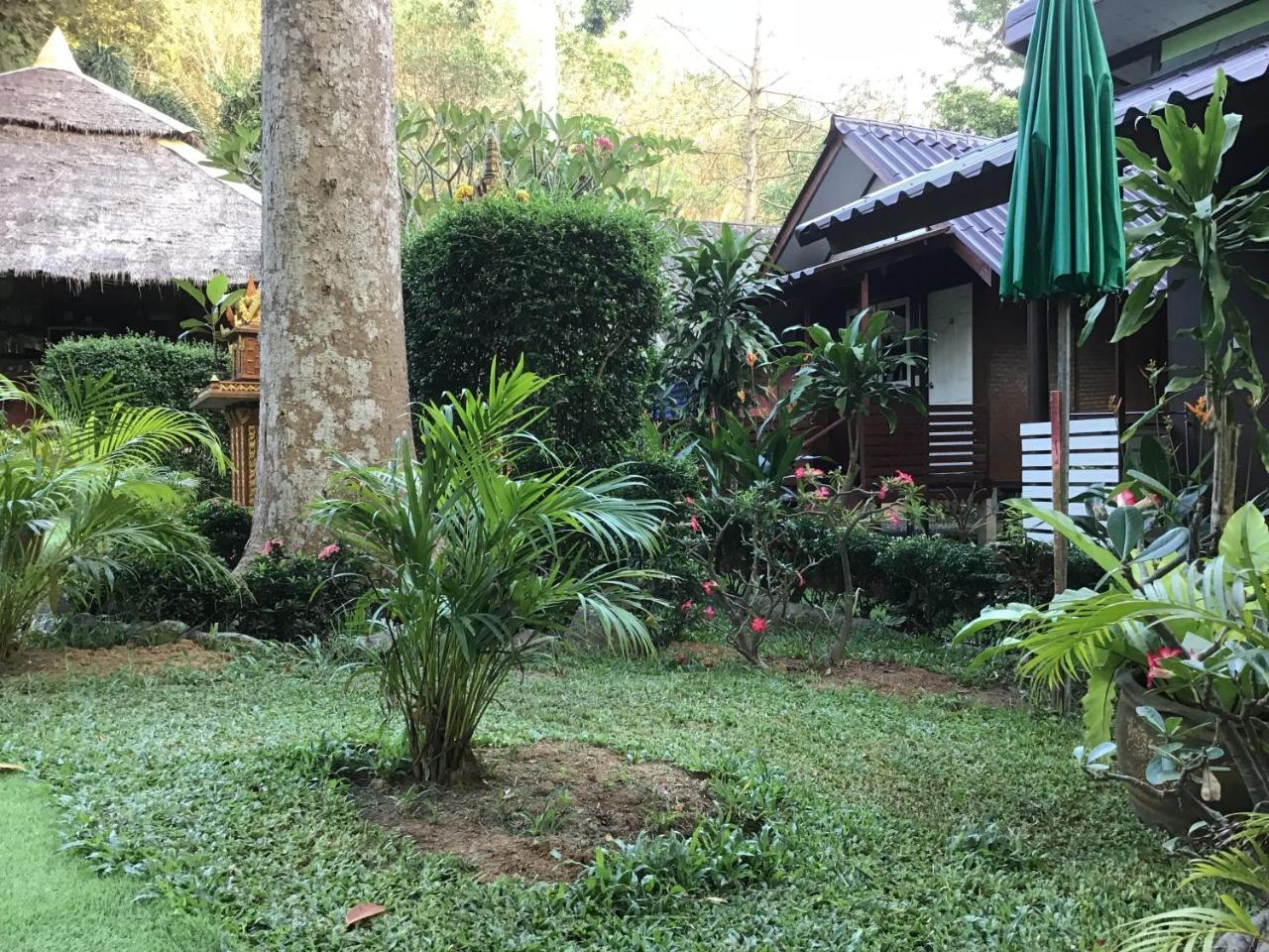 Hotel Grand Tree Koh Chang Exterior foto